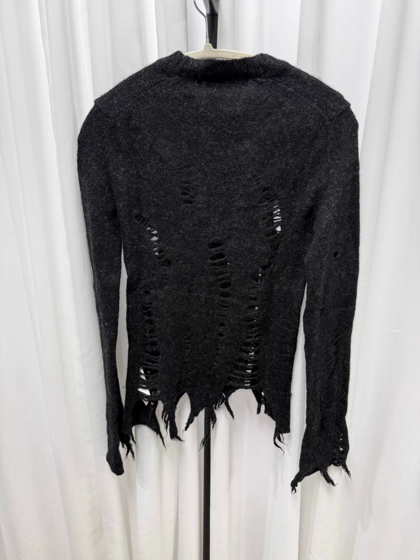 Junya Watanabe Junya Watanabe Distressed Sweater K20 Size US XS / EU 42 / 0 - 6 Thumbnail