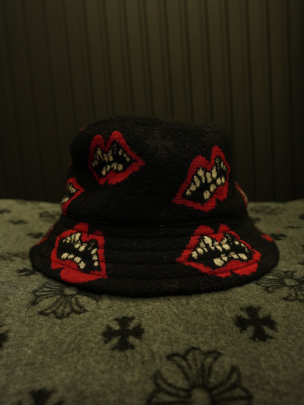 Chrome Hearts × Matty Boy Chrome Hearts Matty Boy Chomper Cashmere Bucket Hat Size ONE SIZE - 3 Thumbnail