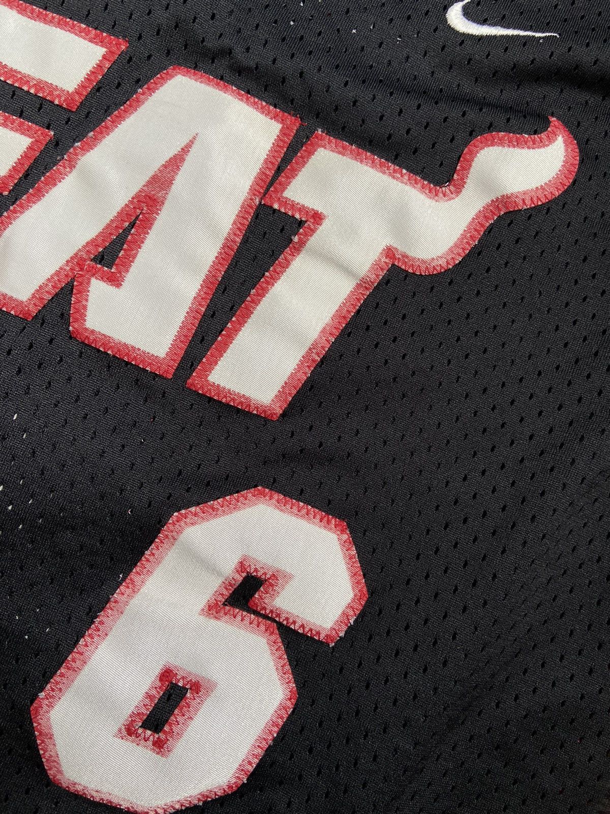 NBA Nike Eddy Jones Miami Heat NBA vintage jersey Size US L / EU 52-54 / 3 - 15 Thumbnail