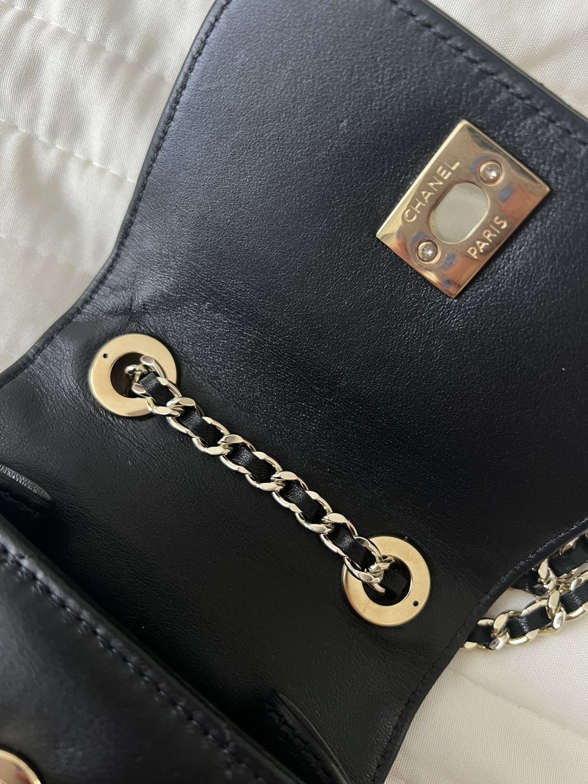 Chanel Chanel Lambskin Quilted Mini Trendy CC Chain Wallet Black Size ONE SIZE - 8 Thumbnail