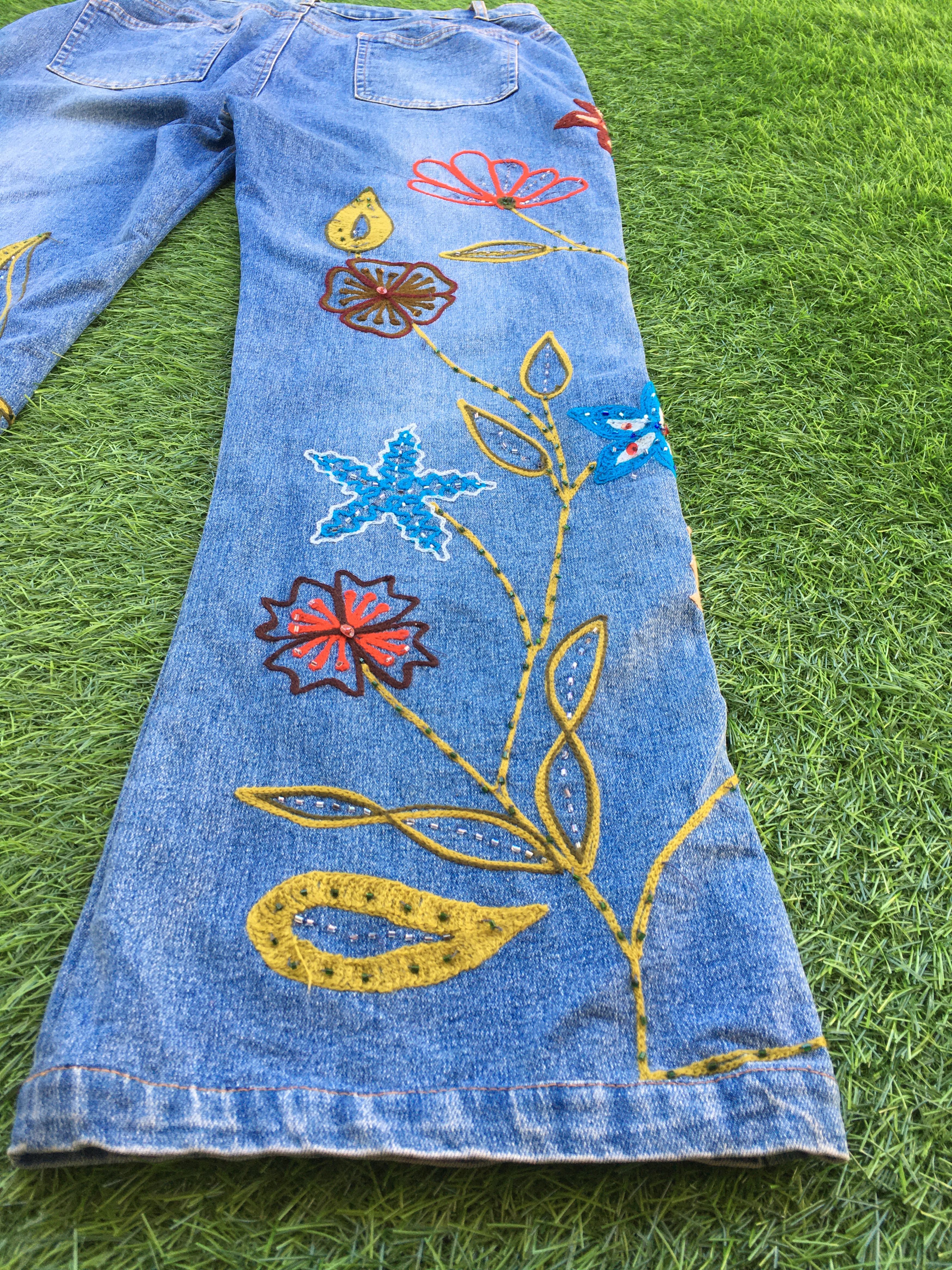 Designer × Jean Hippie Boho Embroidered Flare denim D-1018 Size 30" / US 8 / IT 44 - 10 Thumbnail