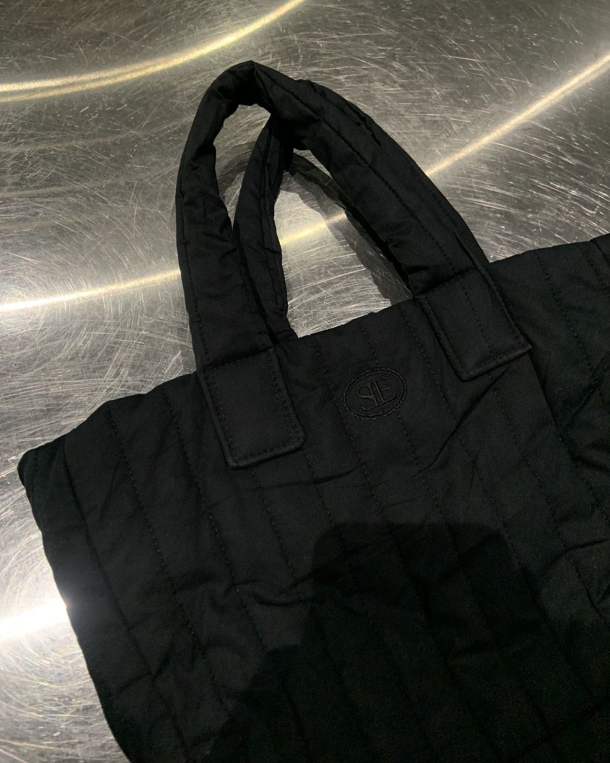 Designer × Issey Miyake × Japanese Brand Sienne Issey Miyake Style Quilted Bags Size ONE SIZE - 2 Thumbnail