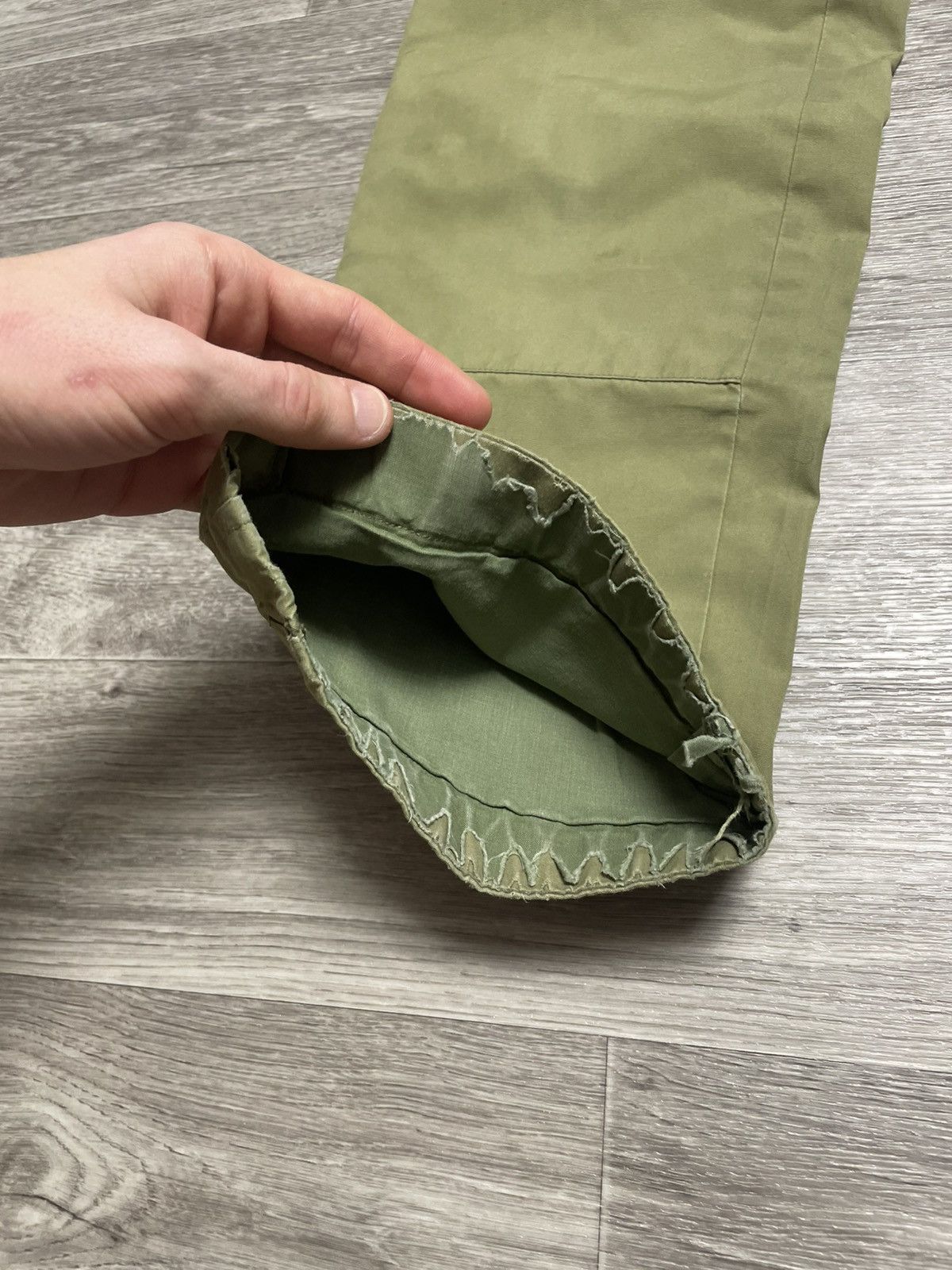 Fjallraven Vintage Fjallraven Khaki Cargo Pants Outdoor 90s Size US 29 - 5 Thumbnail