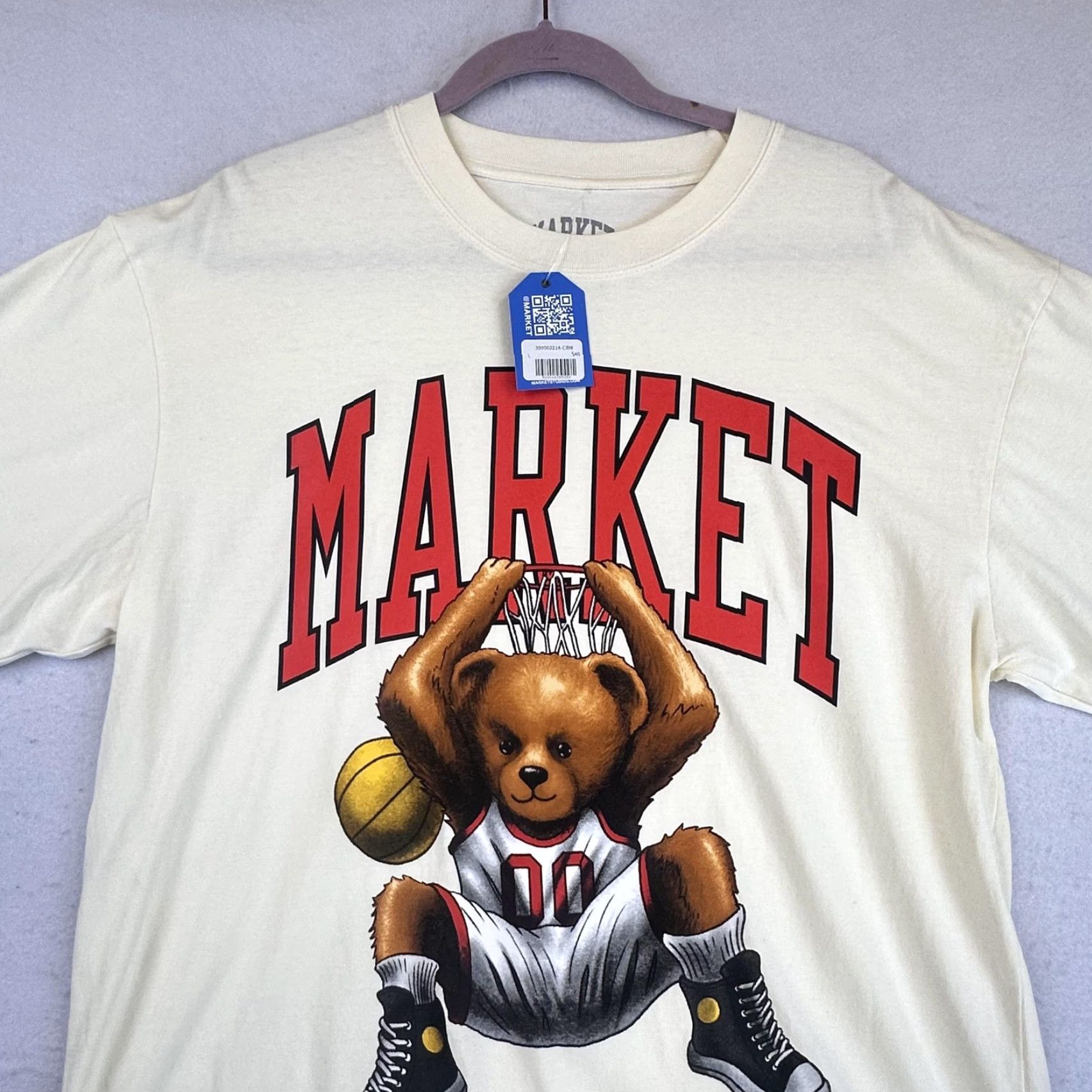 Market Market Shirt Mens Large Ivory Basketball Graphic Tee 100% Cotton Teddy Bear Streetwear Sports Animals Crew Neck Short Sleeve Size US L / EU 52-54 / 3 - 5 Thumbnail