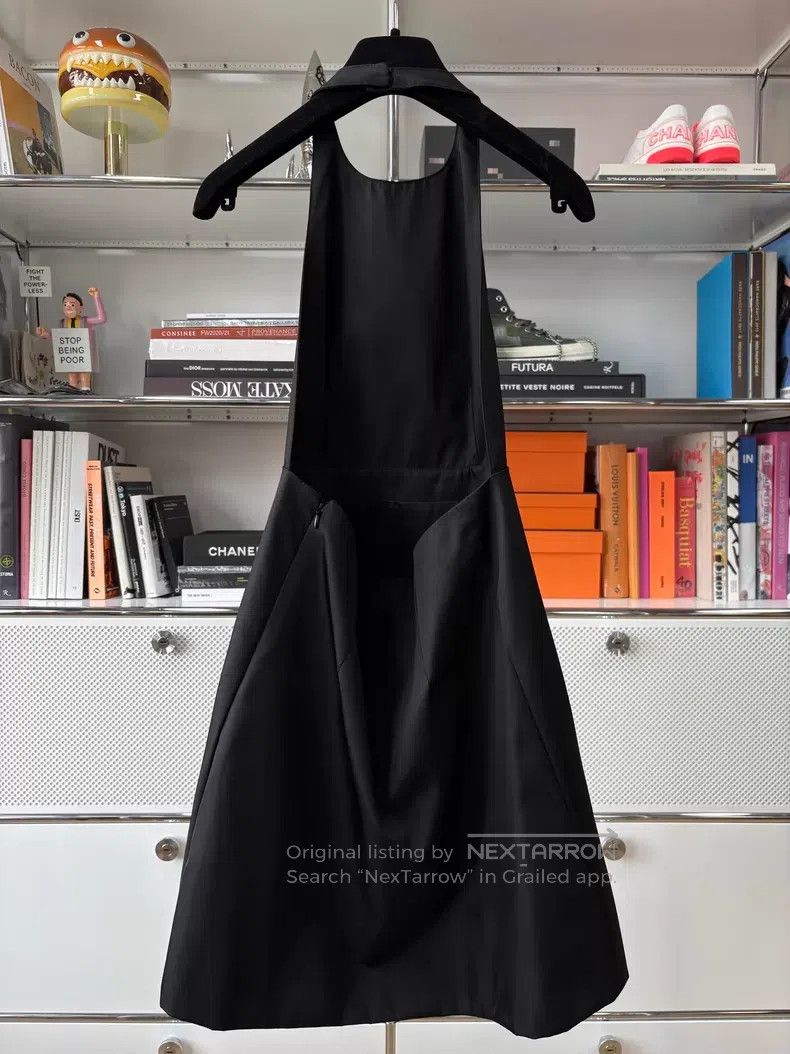 Prada Prada Black triangle neck backless dress Size XS / US 0-2 / IT 36-38 - 3 Thumbnail