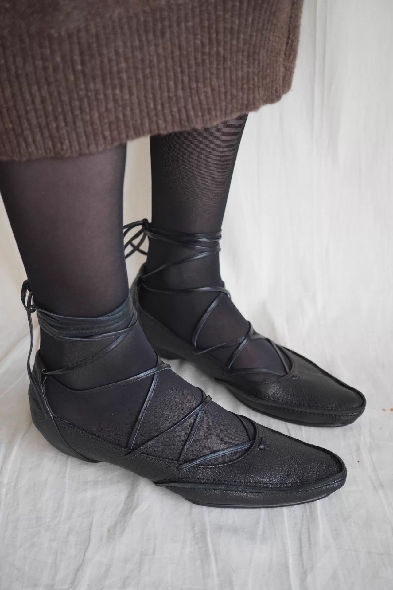 Y's Y's 2000s Structured Strappy Flats 36-36.5 Size US 5.5 / IT 35.5 - 2 Thumbnail
