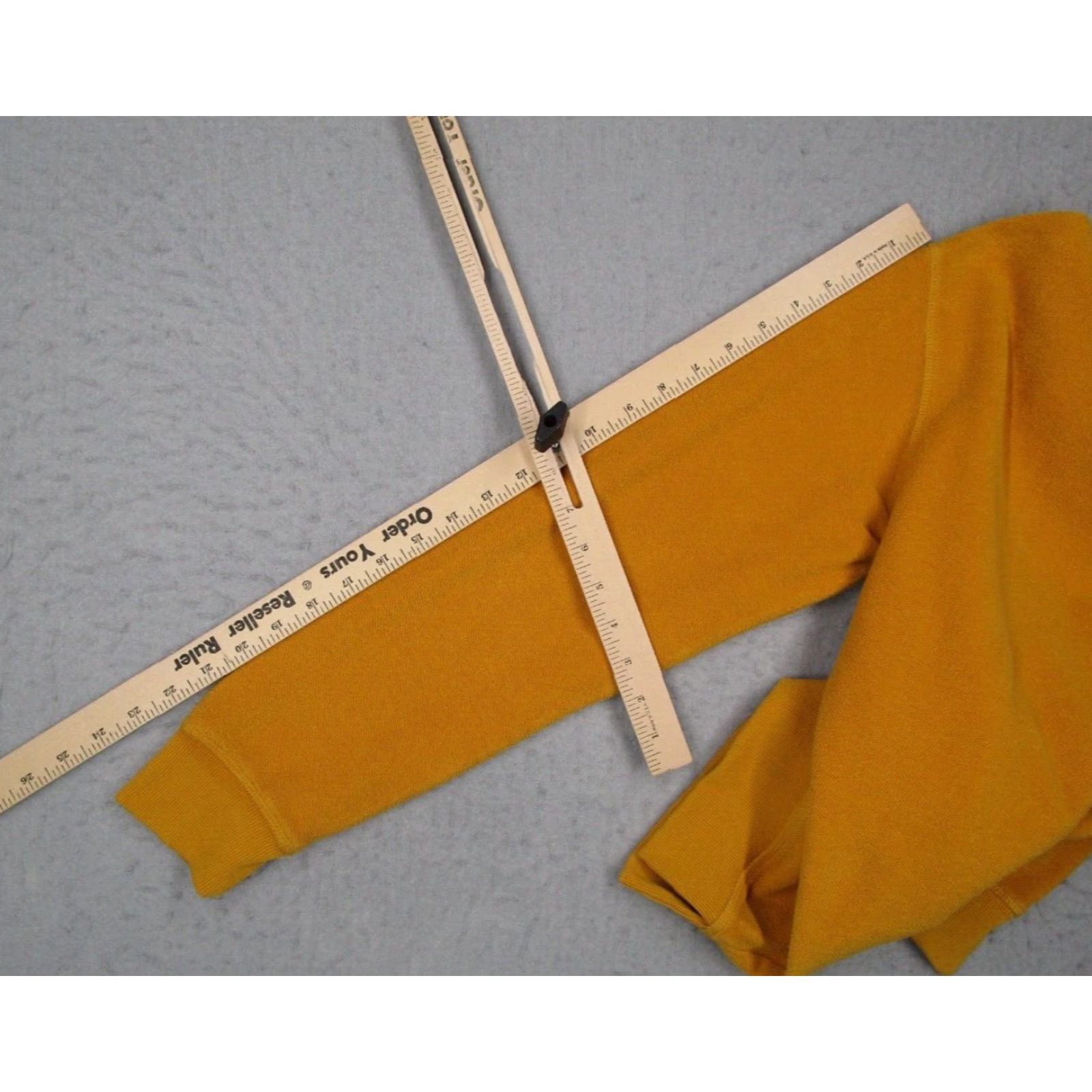 Vintage VINTAGE Dutch Bros Coffee Sweatshirt Men Medium Yellow Cotton Fleece Pullover Crew Neck Logo All Seasons Size US M / EU 48-50 / 2 - 7 Thumbnail