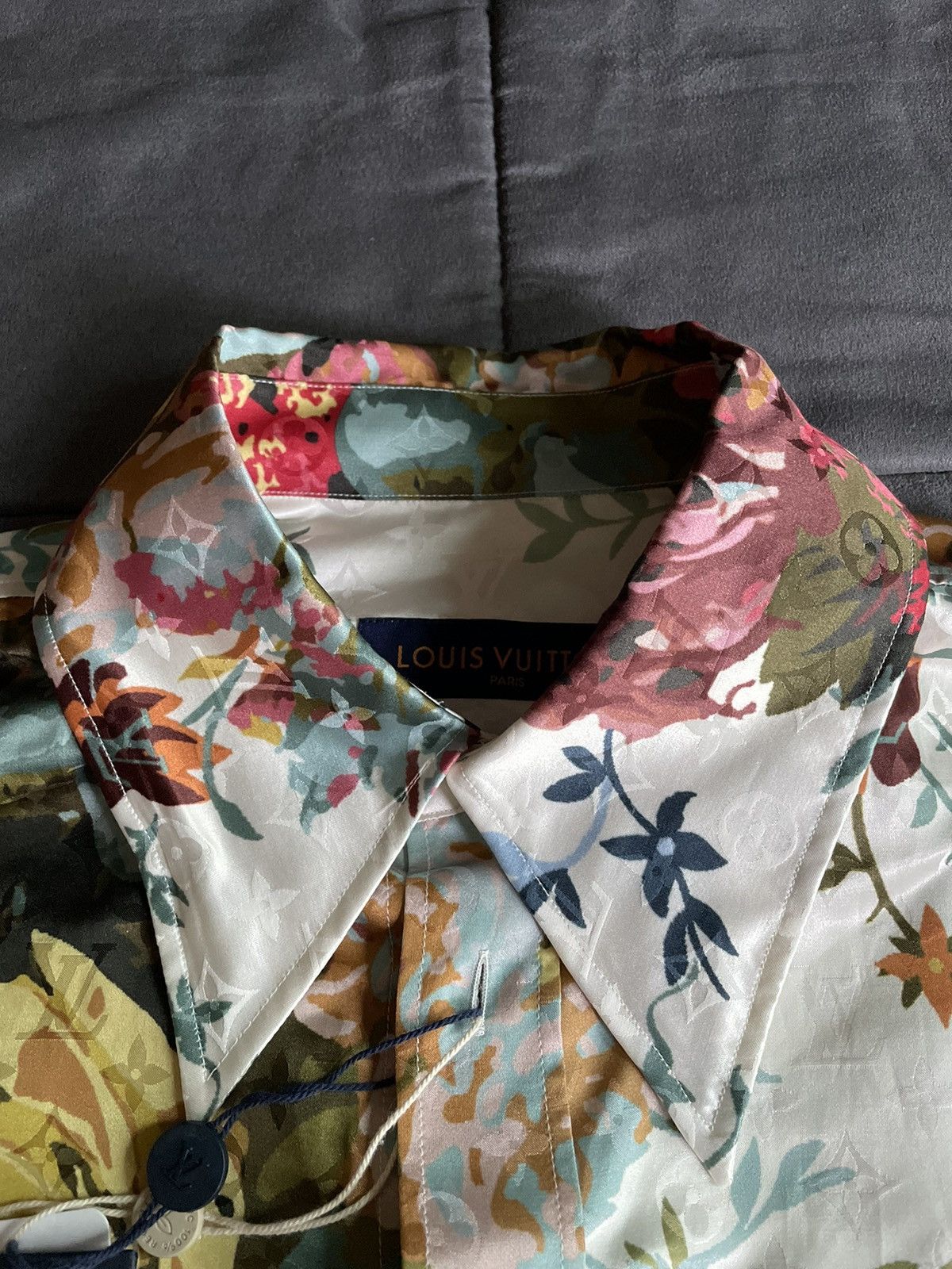 Louis Vuitton Louis Vuitton Monogram Flower Silk Shirt Size US M / EU 48-50 / 2 - 4 Thumbnail