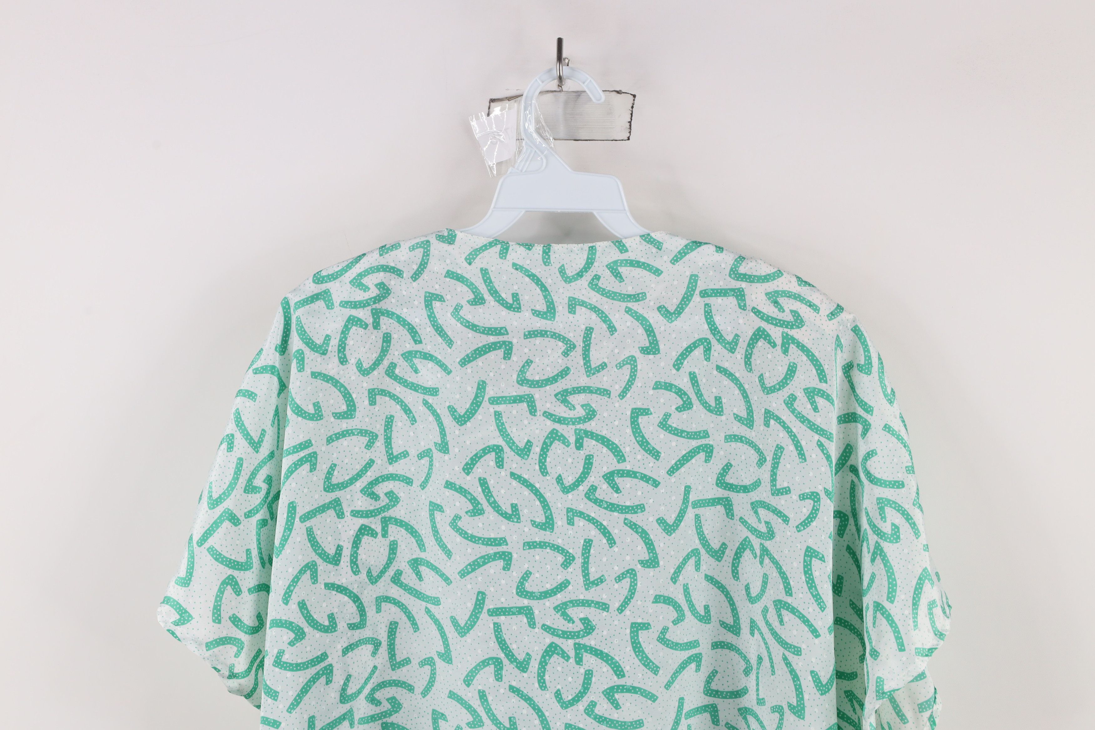 Vintage Vintage 80s Streetwear Dot Dolman Sleeve Henley T-Shirt Size XXL / US 16-18 / IT 52-54 - 9 Thumbnail