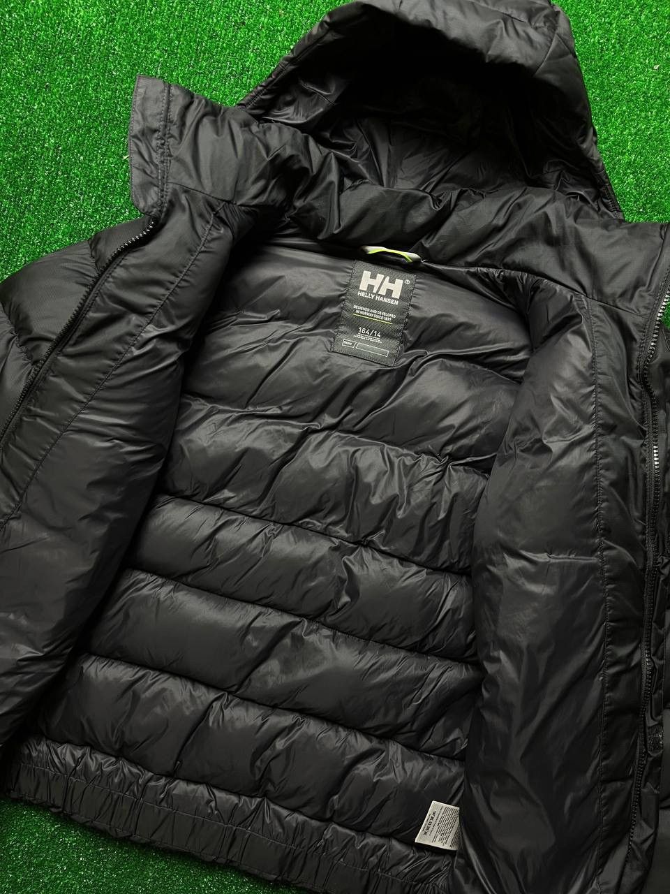 Helly Hansen Rare ! Helly Hansen Puffer Down Black Jacket Gorpcore Y2K Size US S / EU 44-46 / 1 - 6 Thumbnail