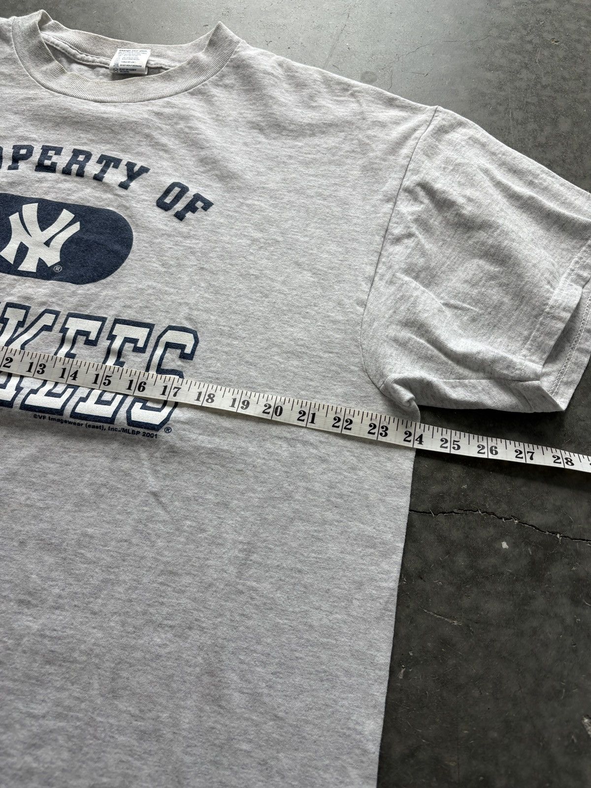 Vintage Vintage Y2K Yankees Graphic Tee Boxy Fit Size US XL / EU 56 / 4 - 6 Thumbnail