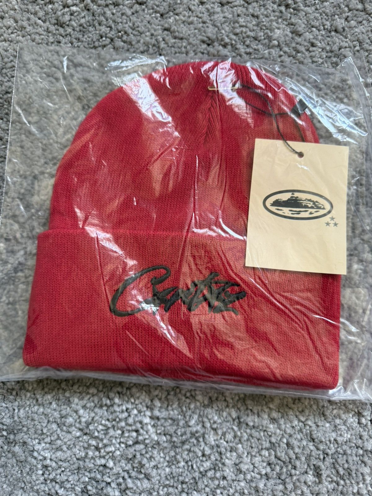 Corteiz Corteiz Beanie Red Size ONE SIZE - 1 Preview