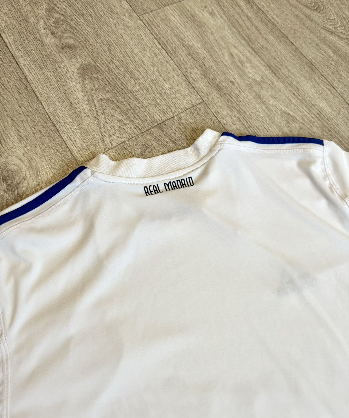 Adidas 🔷Vintage Adidas Real Madrid 2010/11 Soccer jersey🔷 Size US L / EU 52-54 / 3 - 10 Thumbnail