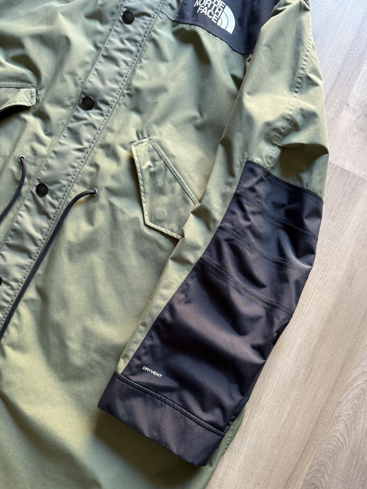 Sacai × The North Face Fishtail Parka Size US M / EU 48-50 / 2 - 3 Thumbnail