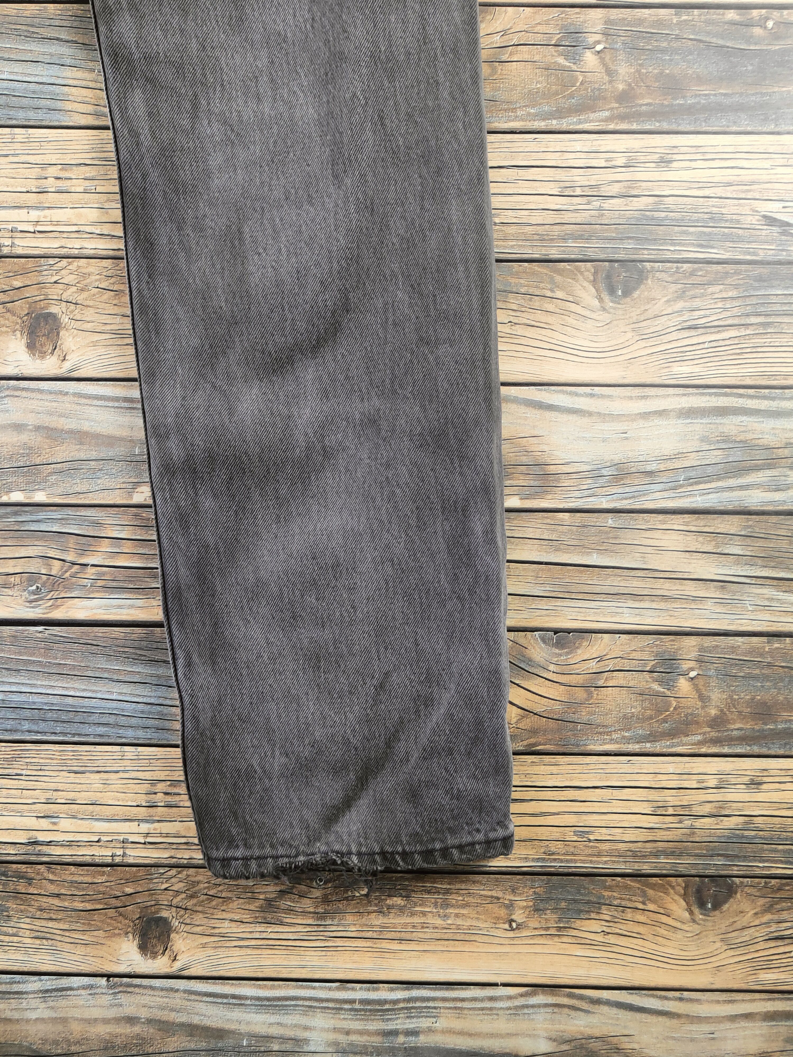 Levi's 501 Levi's Black Distressed Ripped Jeans #S2820 Size US 33 - 12 Thumbnail