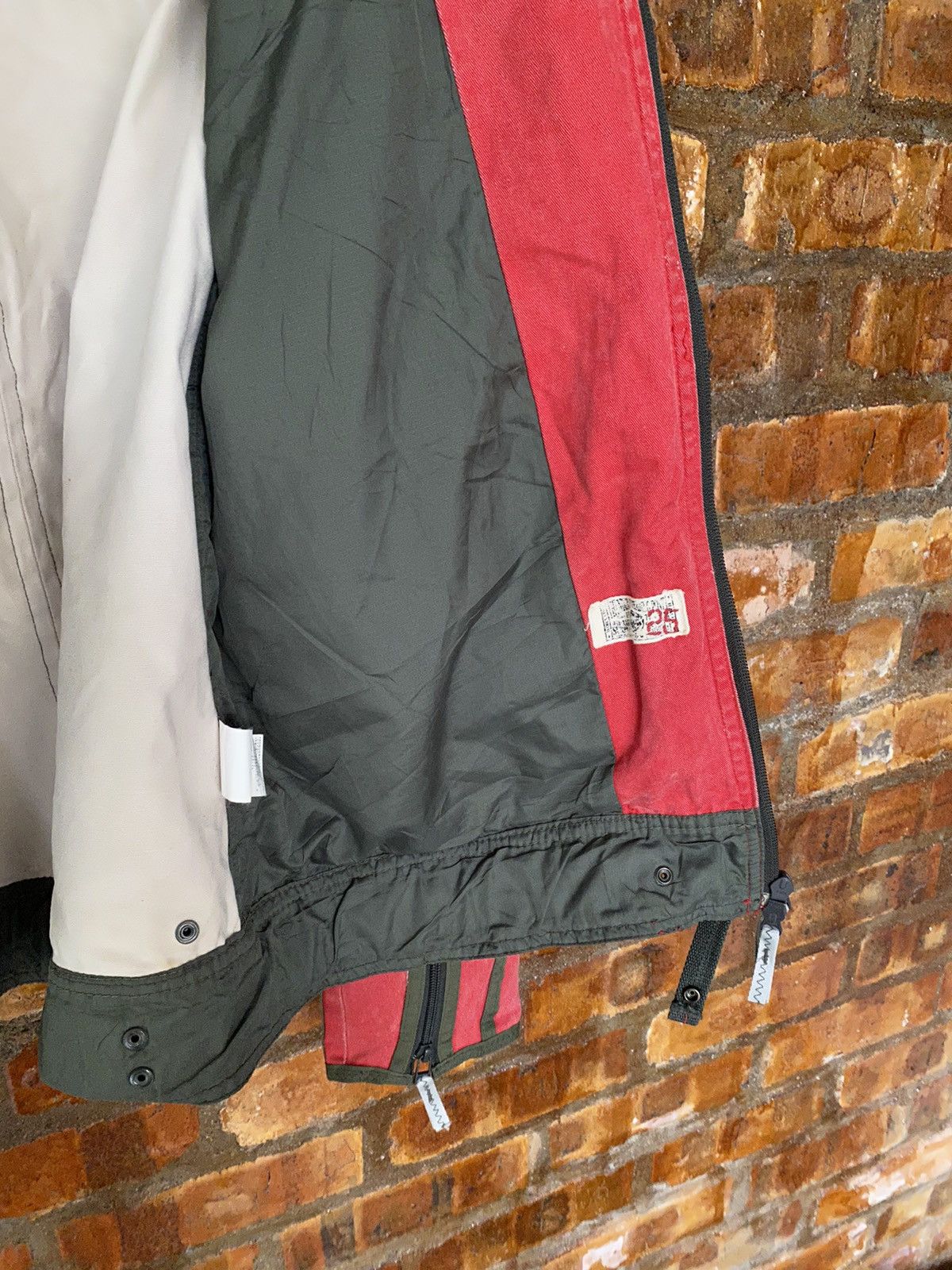 Avirex × Japanese Brand Vtg Avirex Analoq Q 3D cargos parachute bondage jacket Size US L / EU 52-54 / 3 - 23 Thumbnail