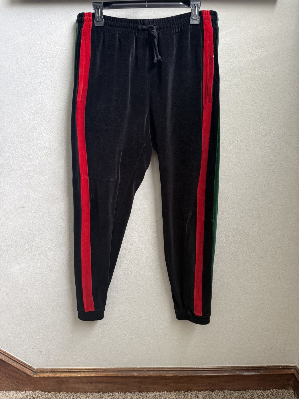 Gucci Gucci sweat pants Size US 34 / EU 50 - 1 Thumbnail