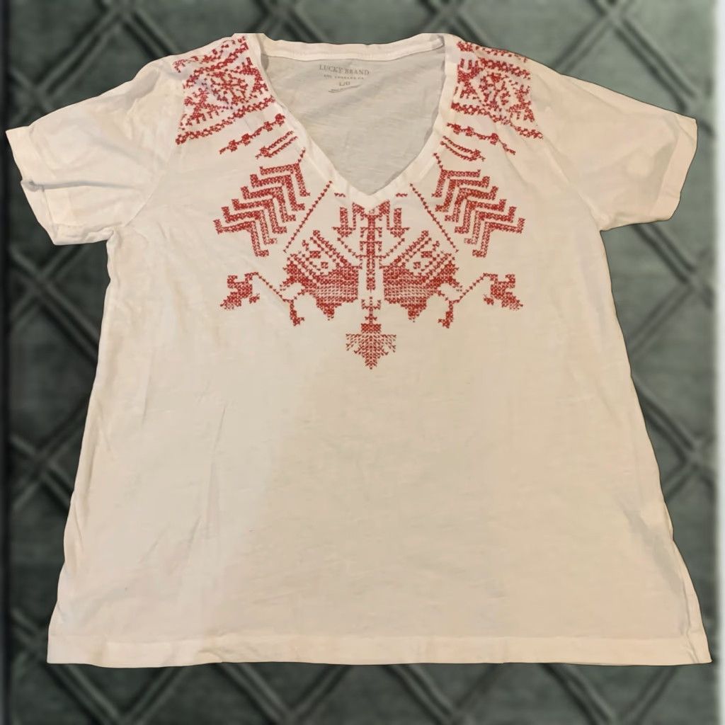 Lucky Brand Lucky Brand Women's T-Shirt V-Neck Short Sleeve 100% Cotton White Geometric Print Top L Regular Budget-friendly Casual Size L / US 10 / IT 46 - 1 Thumbnail