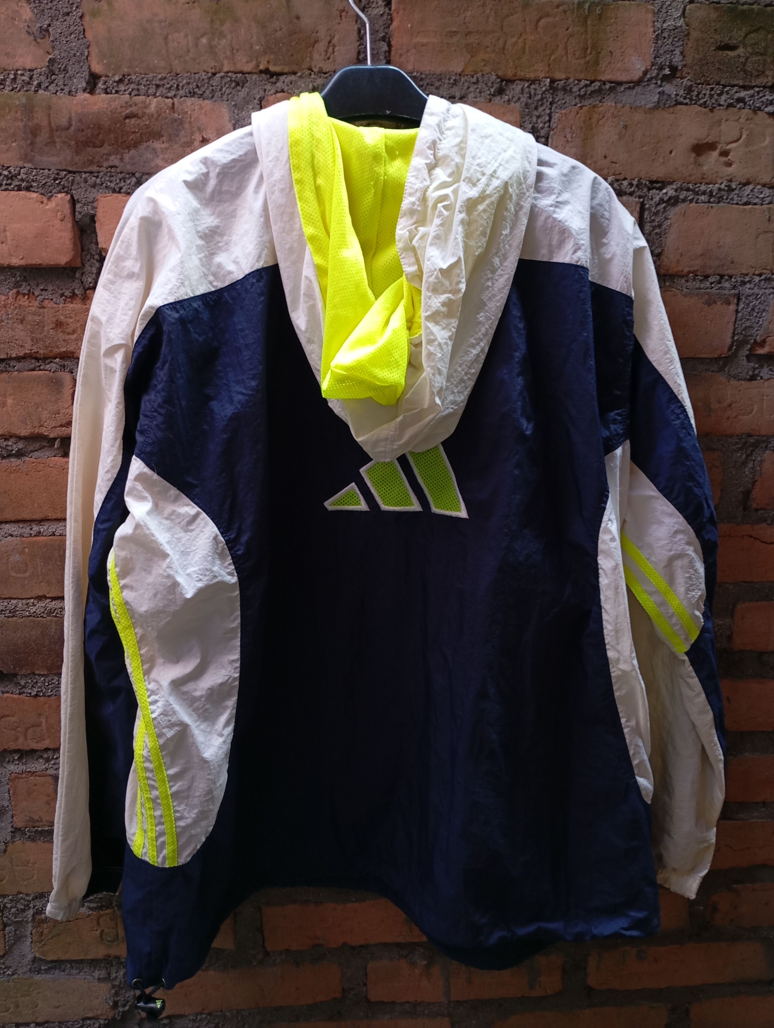 Adidas Adidas Windbreaker Jacket Size US L / EU 52-54 / 3 - 1 Thumbnail