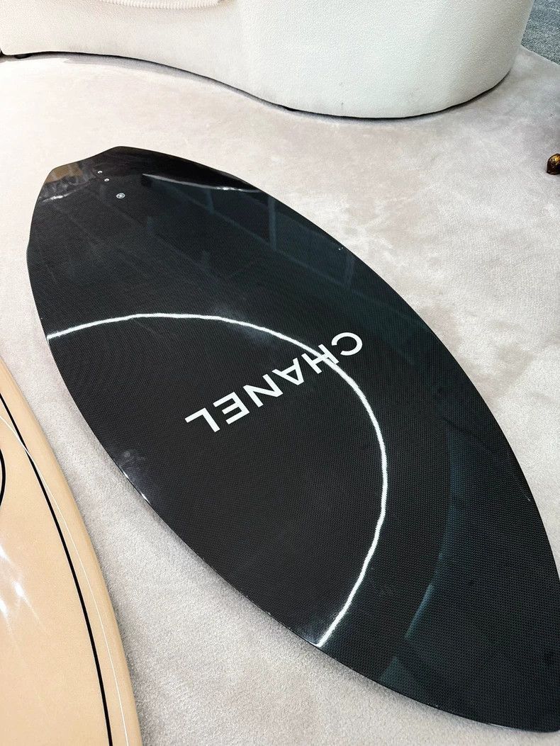 Chanel Chanel Black Carbon Fiber Surfboard Size ONE SIZE - 5 Thumbnail