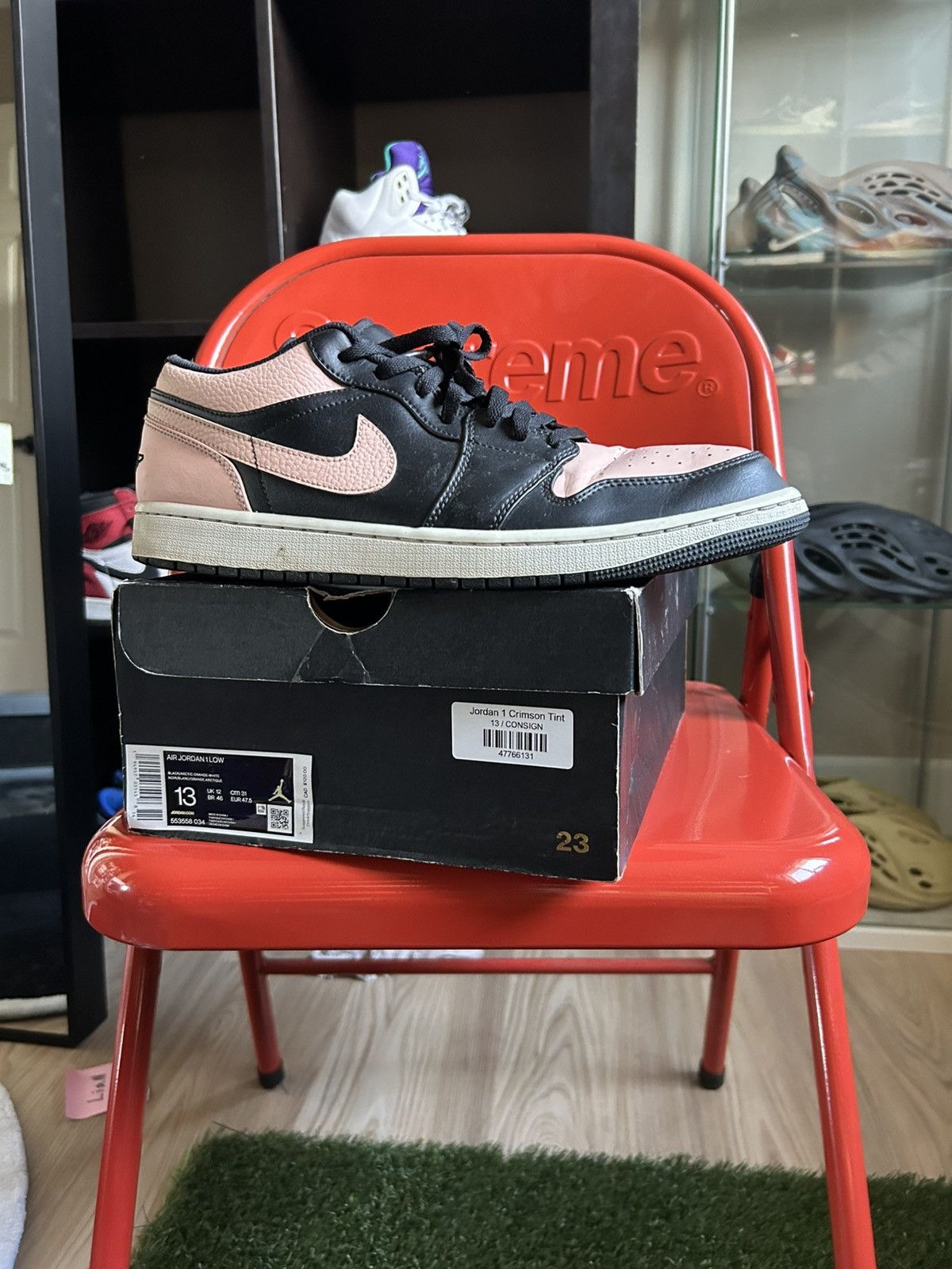 Jordan Retro Low Crimson Tint