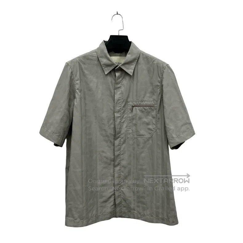 Fendi Fendi Full print logo solid color short sleeve shirt Size US S / EU 44-46 / 1 - 1 Thumbnail
