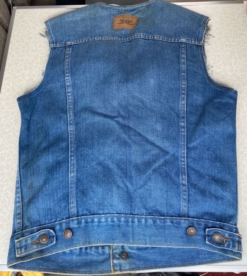 Levi's × Levi's Vintage Clothing × Vintage Vintage 90s Levis Denim Vest jacket Size ONE SIZE - 2 Thumbnail