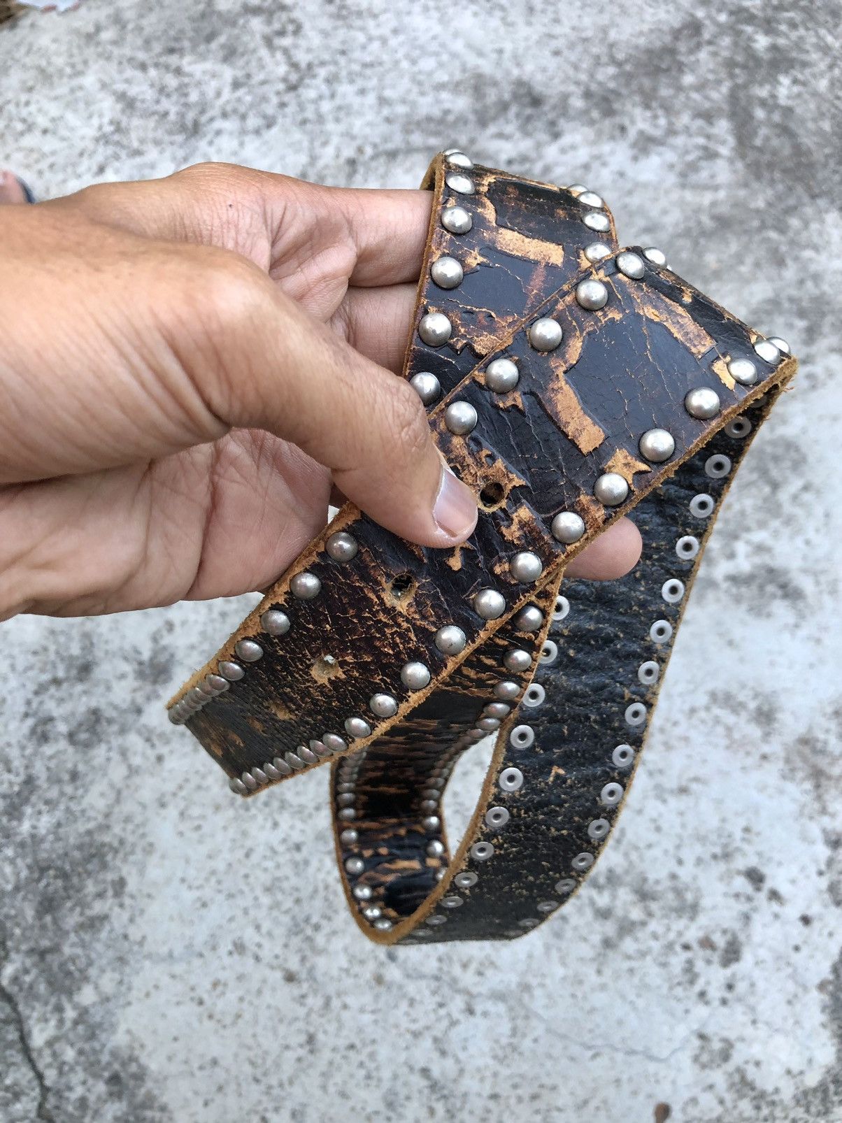 Leather STUDDED PUNK STYLE LEATHER BELT Size ONE SIZE - 3 Thumbnail