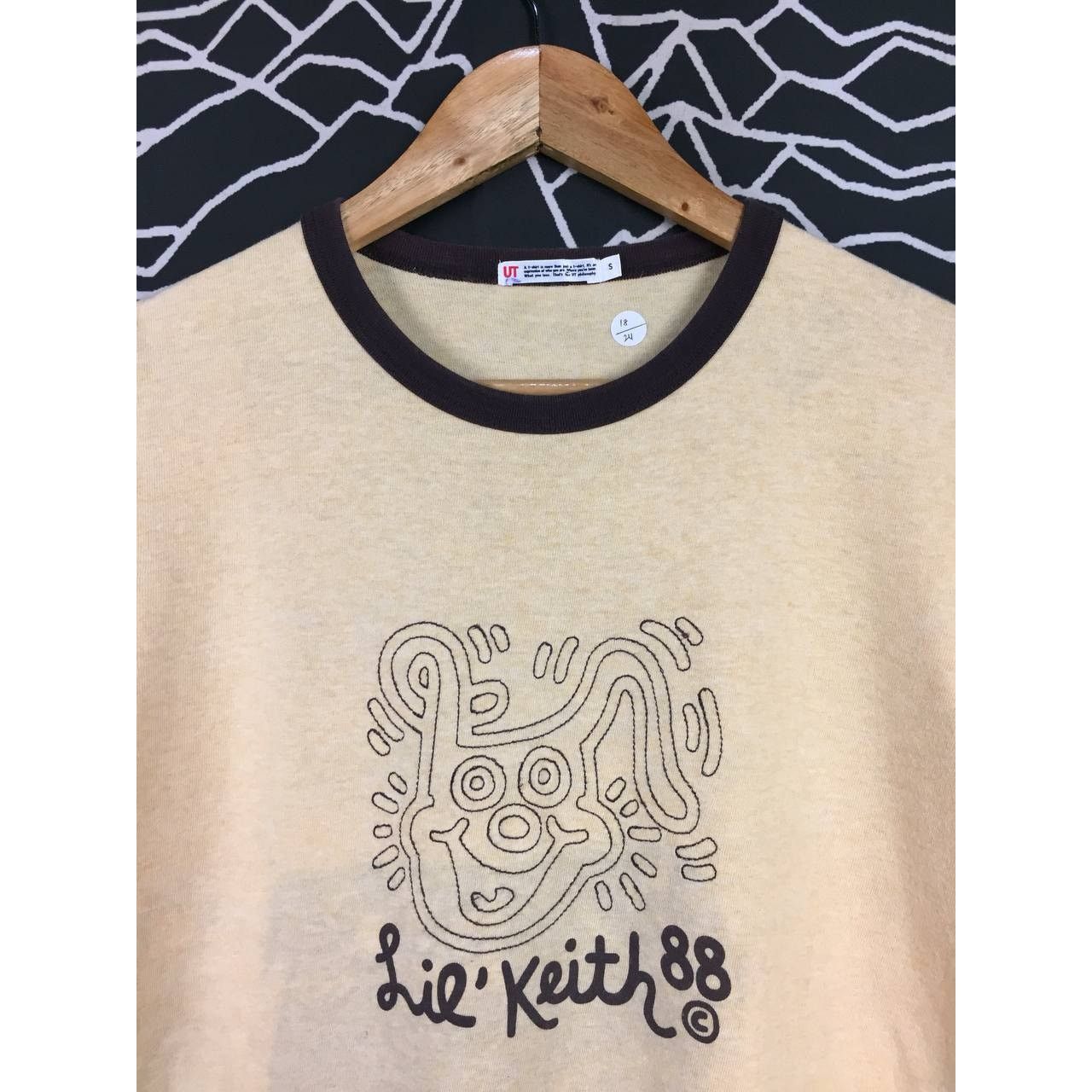 Japanese Brand × Keith Haring × Uniqlo Keith Haring Lil' Keith 88 Uniqlo Ringer Tee Size S Size US S / EU 44-46 / 1 - 3 Thumbnail