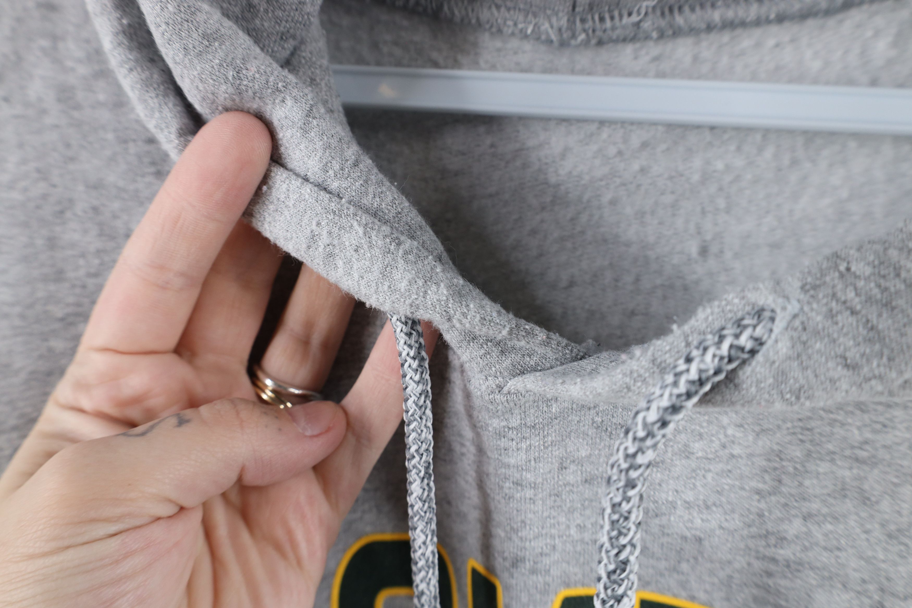 Vintage Vintage 90s Bay Packers Football Hoodie Sweatshirt Gray Size US XXL / EU 58 / 5 - 4 Thumbnail