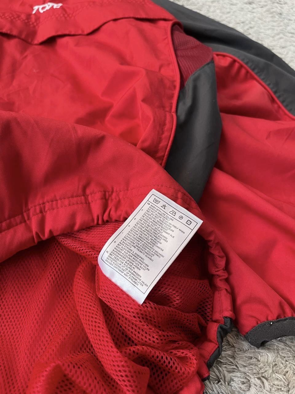 Nike × Vintage Vintage Nike 90s Rare Light Jacket Swoosh Drill Outdoor Size US L / EU 52-54 / 3 - 11 Thumbnail