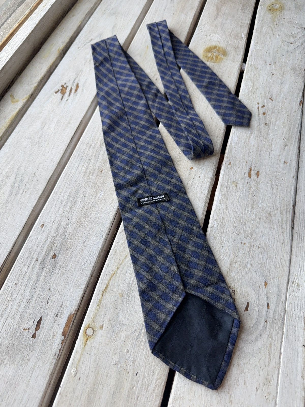 Designer × Giorgio Armani × Vintage Giorgio Armani Viscose Plaid Tie Blue Gray Check Made Italy Size ONE SIZE - 6 Thumbnail
