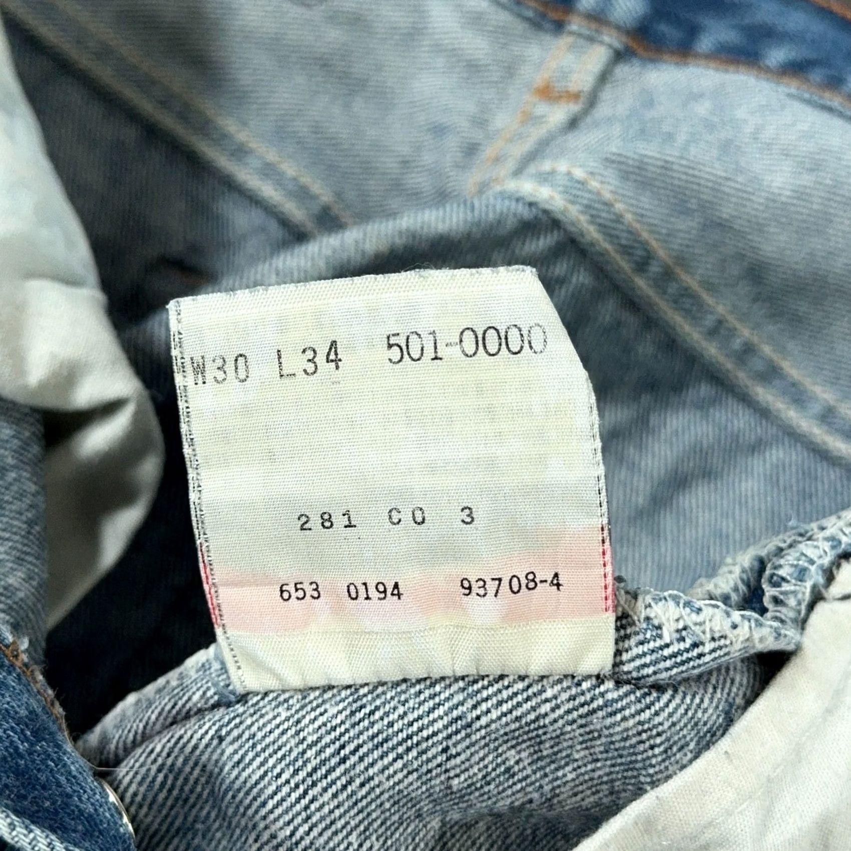 Levi's VINTAGE Levi's 501 Jeans Mens 30x31 Blue Denim Straight 90s USA 1994 653 WW Whiskers Classic Comfort Fit Size US 30 / EU 46 - 5 Thumbnail