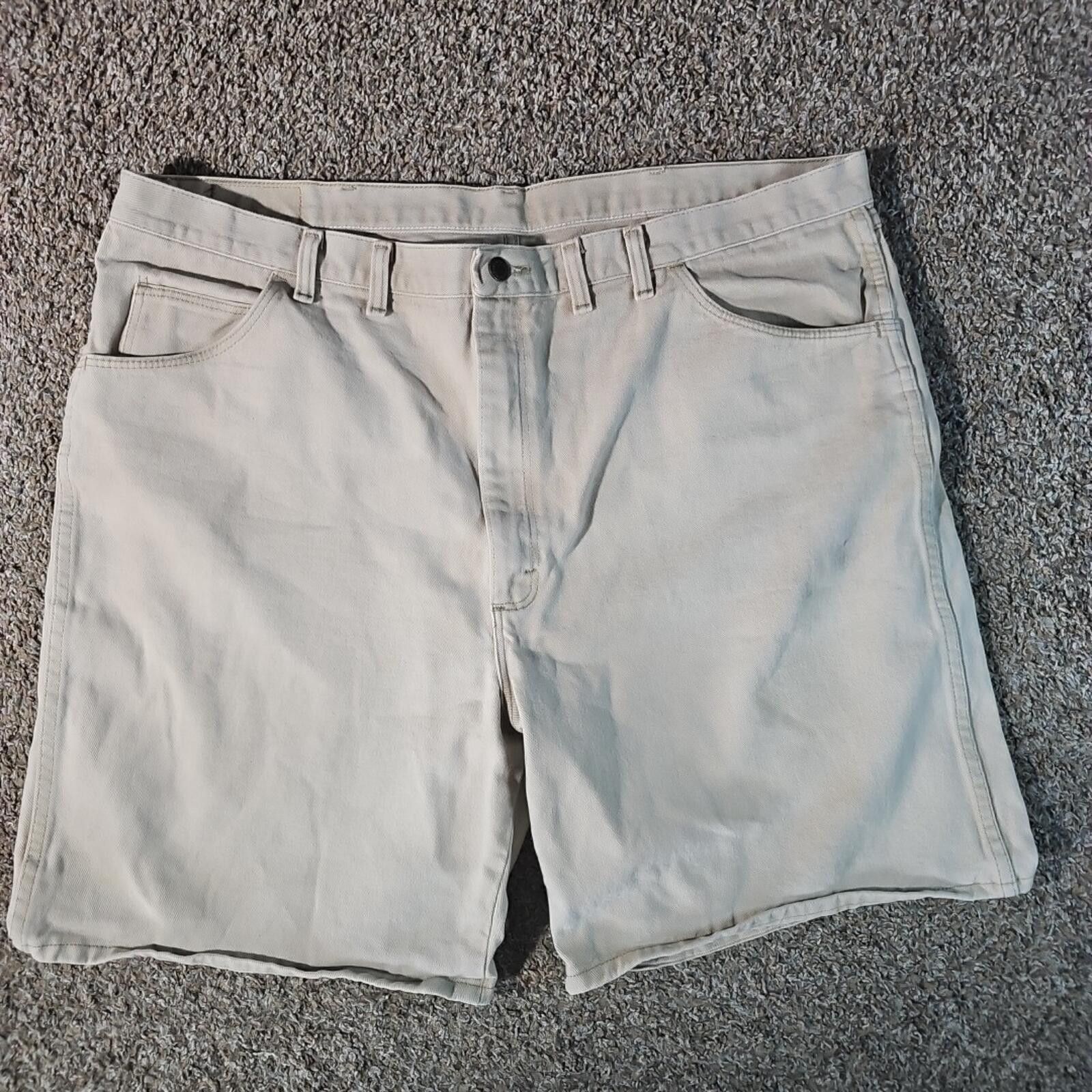 Wrangler Wrangler Rugged Wear 44 Shorts Size US 44 / EU 60 - 1 Thumbnail
