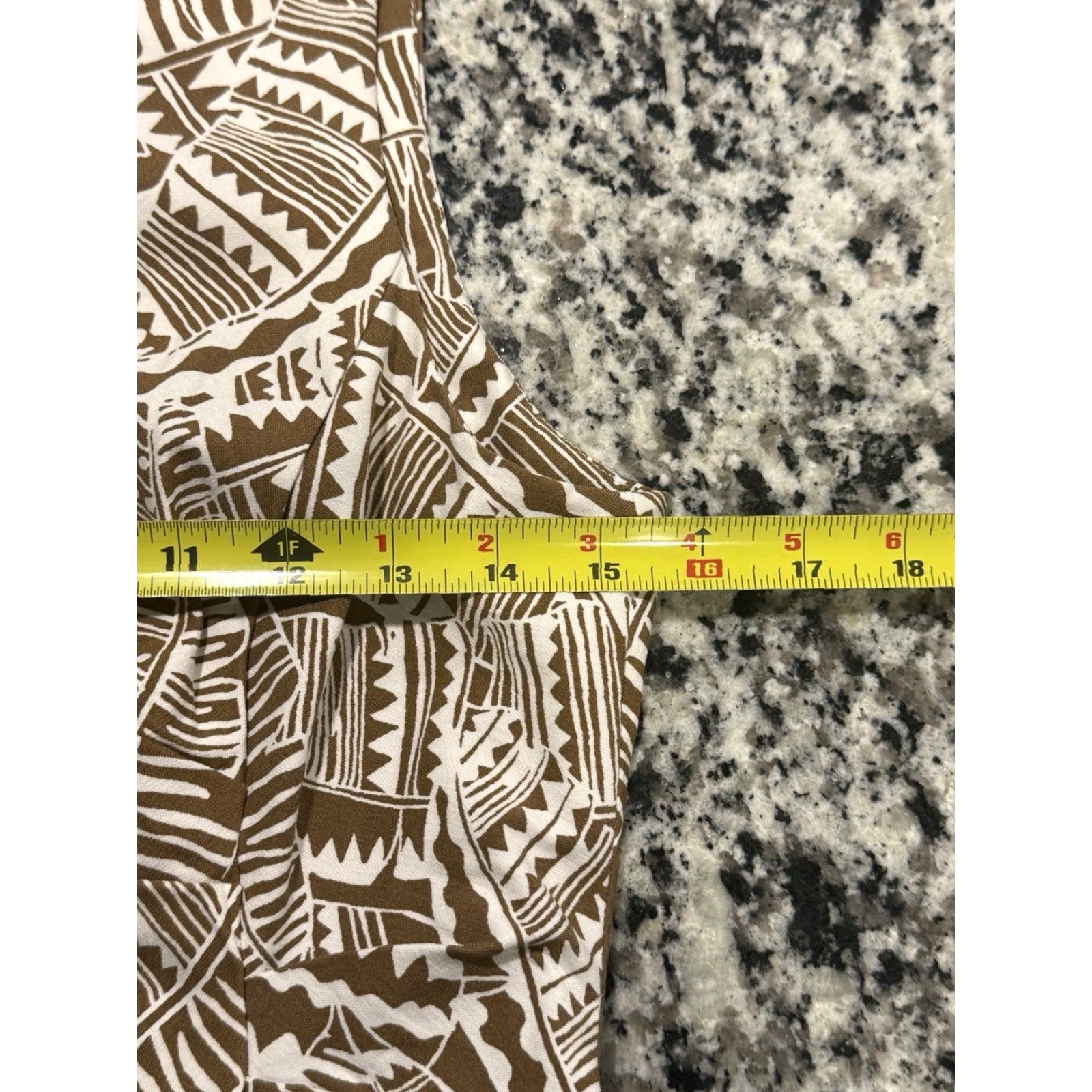 J.McLaughlin J. McLaughlin Anne Midi Dress Brown Palm Leaf Sleeveless Crew Neck Zip Sz 2, NWT, Sheath, 76% Rayon 21% Nylon 3% Spandex, Casual Womens Dress Client 2 Size XS / US 0-2 / IT 36-38 - 3 Thumbnail