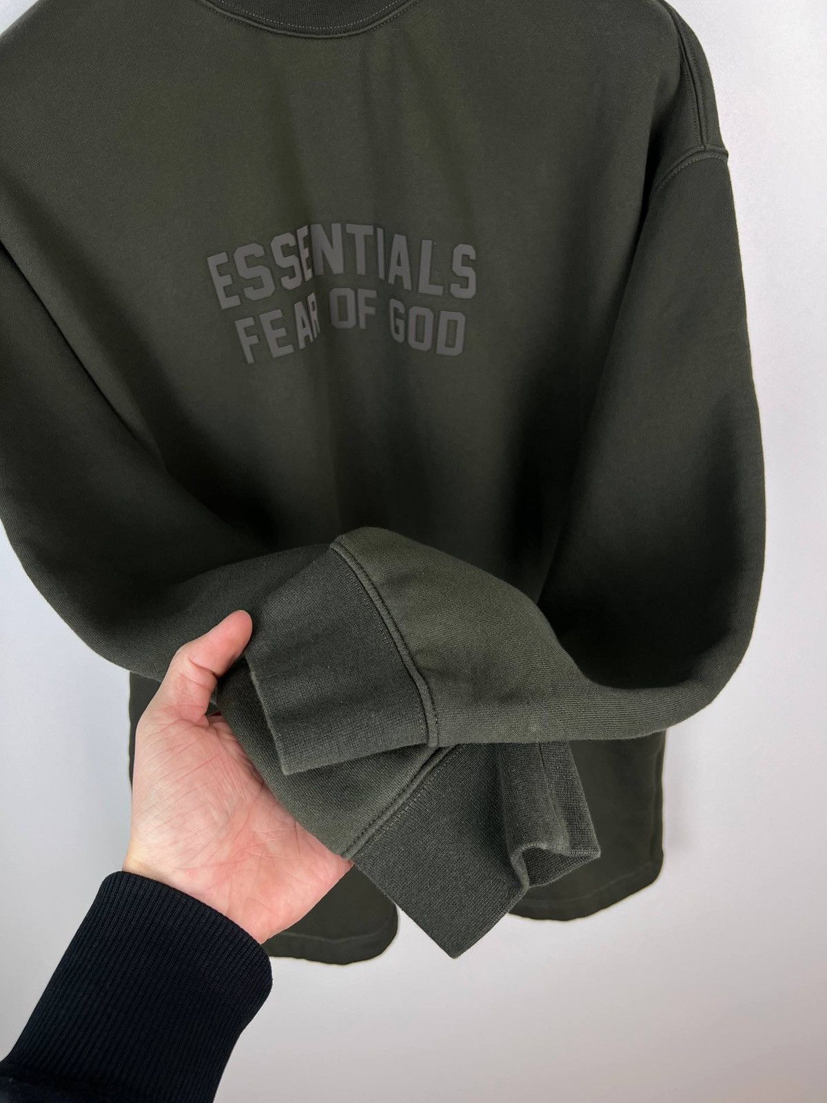 Essentials Essentials Fear of God sweatshirt size M Size US M / EU 48-50 / 2 - 9 Thumbnail