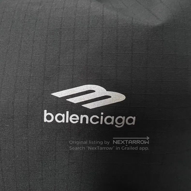 Balenciaga Balenciaga 3B Reflective Logo Skiing Windbreaker Jacket Size US S / EU 44-46 / 1 - 7 Thumbnail