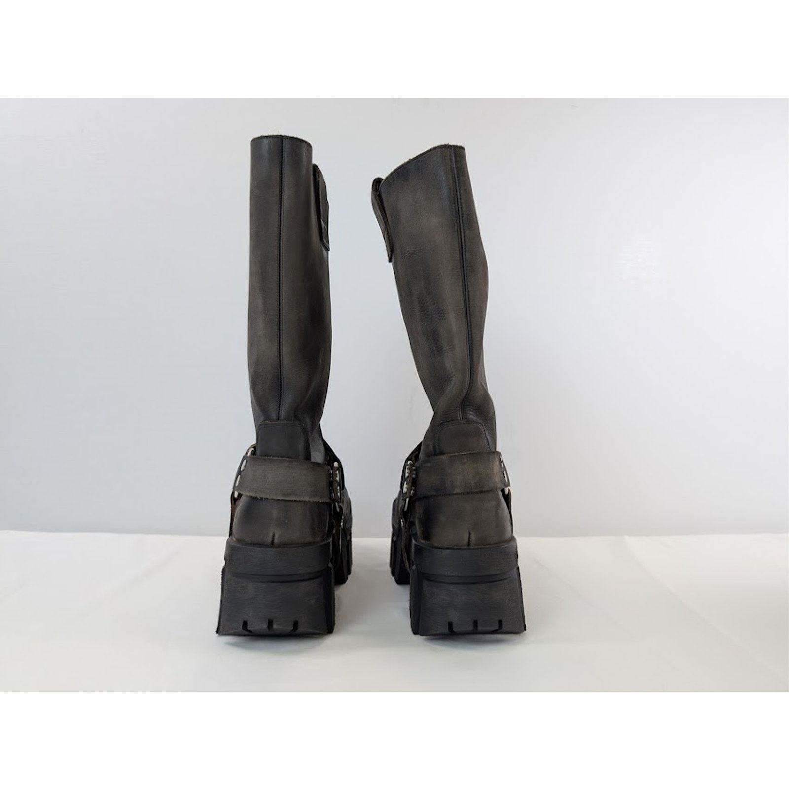 Balenciaga o1rshd1 Q:2 / Bulldozer Harness Boots in Faded Black Size US 8 / EU 41 - 11 Thumbnail