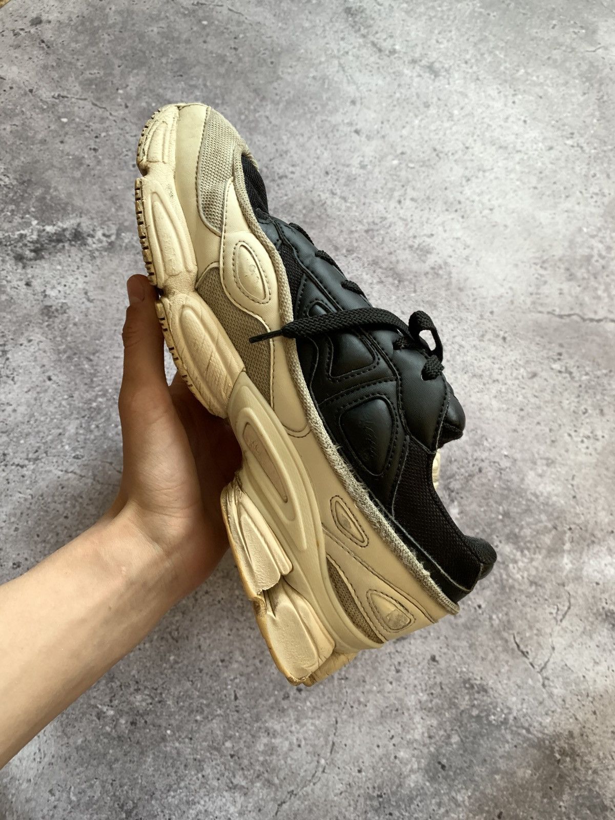 Adidas × Raf Simons 🔥ADIDAS X RAF SIMONS OZWEEGO DRIP SNEAKERS Size US 9.5 / EU 42-43 - 14 Thumbnail