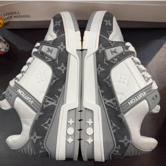 Louis Vuitton Louis Vuitton low-top shoes Size US 7 / EU 40 - 7 Thumbnail