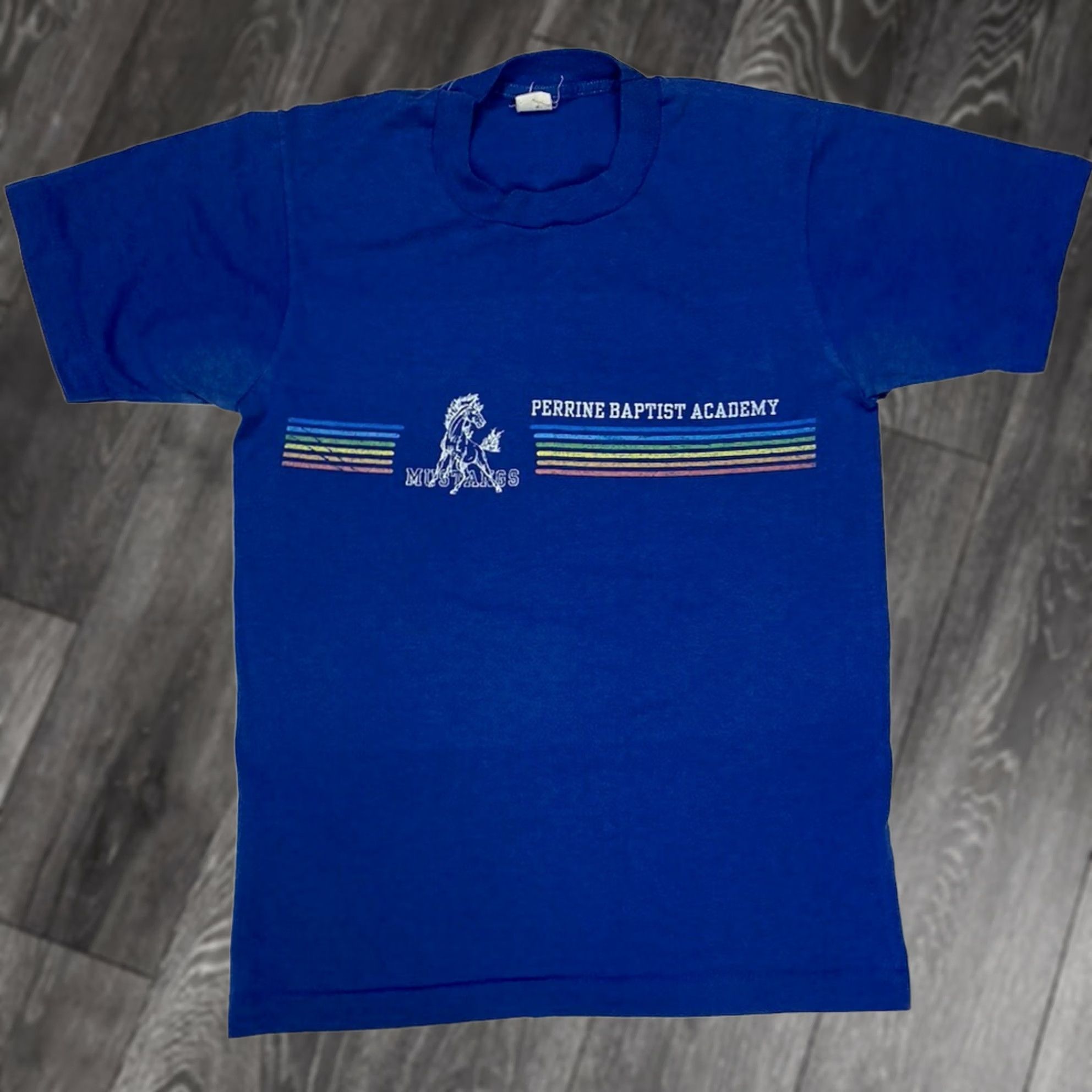Vintage VINTAGE Mustangs Perrine Baptist Academy Graphic T-shirt Men Small 70s 80s Size US S / EU 44-46 / 1 - 1 Thumbnail