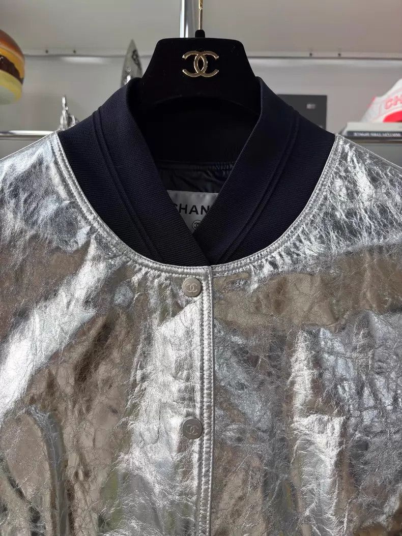 Chanel Chanel Silver Wrinkled Pilot Jacket F42- DMC Size US M / EU 48-50 / 2 - 2 Thumbnail
