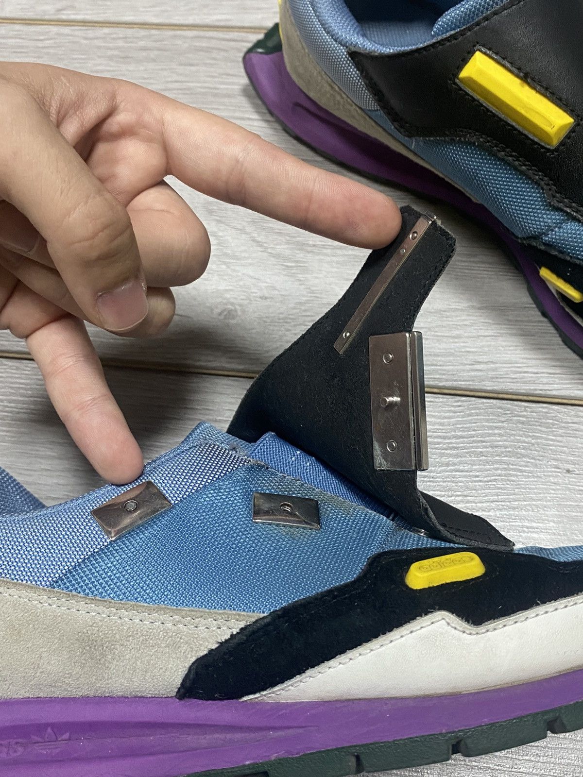 Adidas × Raf Simons Raf Simons RARE - Adidas - 2014 Formula One Size US 8.5 / EU 41-42 - 22 Thumbnail