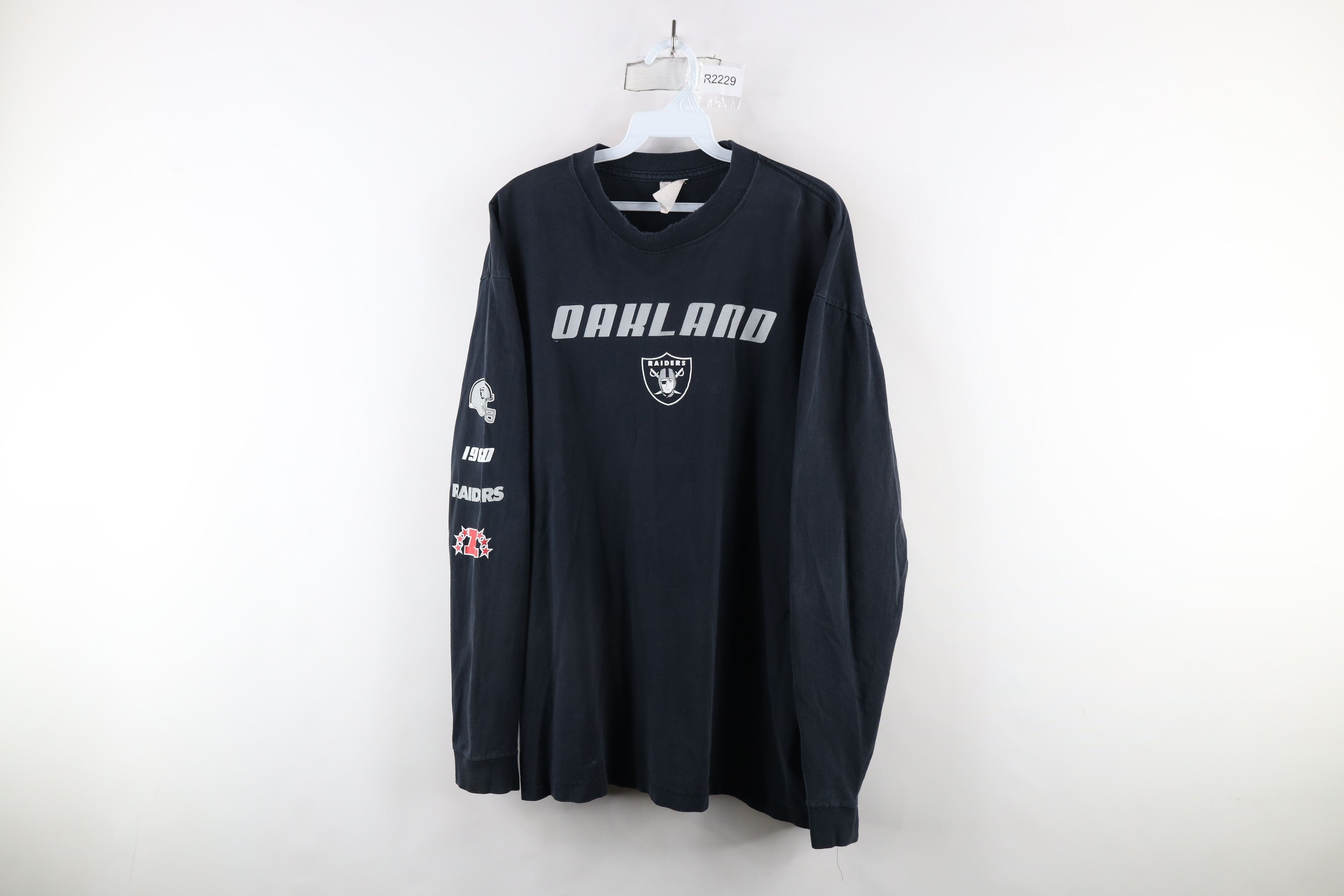 Majestic × Vintage Vintage 90s Majestic Raiders Football Long Sleeve T-Shirt Size US XL / EU 56 / 4 - 1 Thumbnail