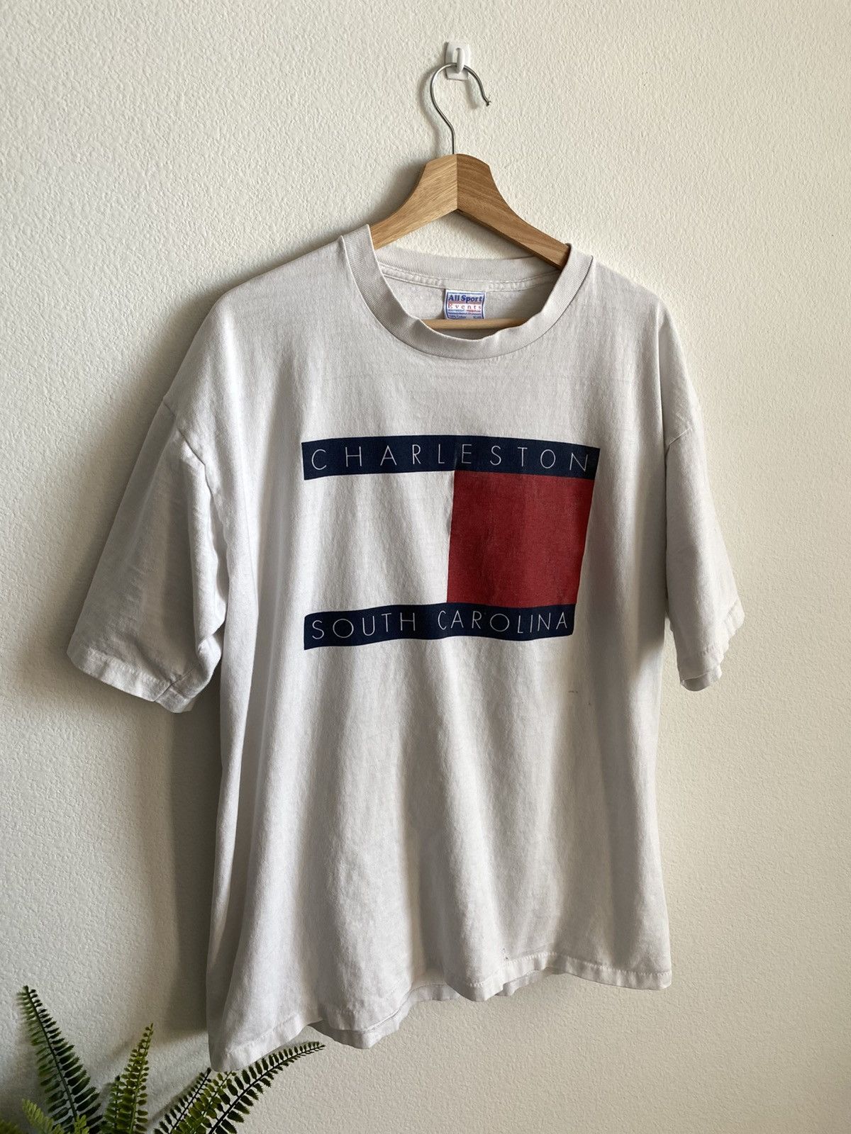 Vintage Vintage 90s South Carolina Single Stitch Tee Size US XL / EU 56 / 4 - 2 Thumbnail