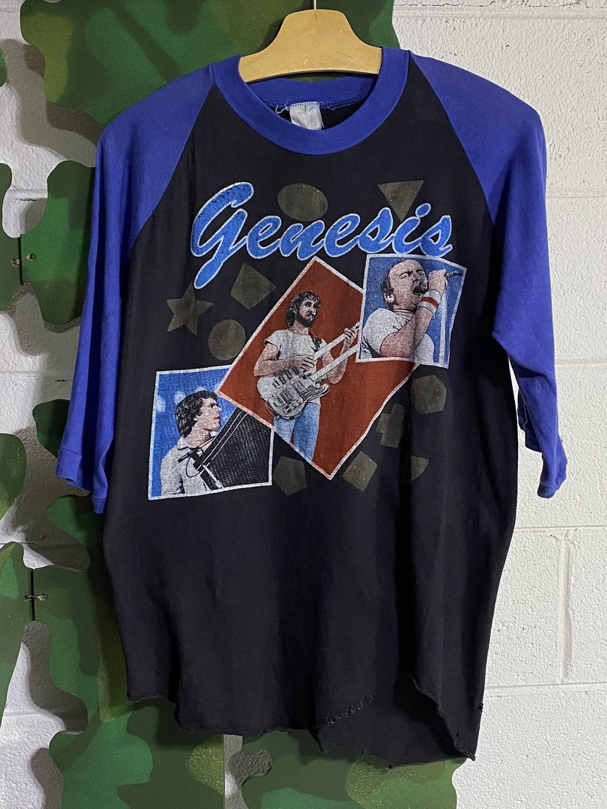 Band Tees × Vintage Genesis tour tee raglan (royal tag) Men’s Sz S - Thrashed Size US S / EU 44-46 / 1 - 1 Thumbnail