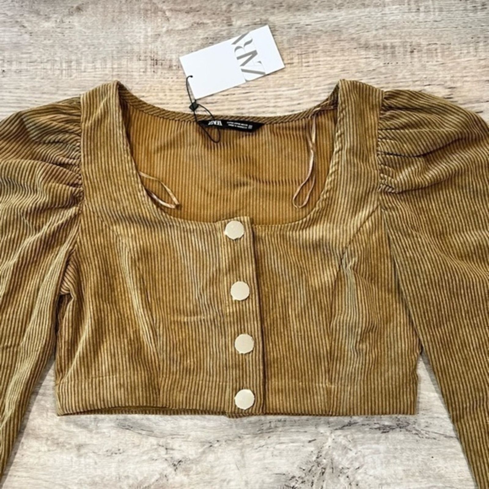 Zara ZARA Top with Metal Buttons NWT Size M / US 6-8 / IT 42-44 - 21 Thumbnail