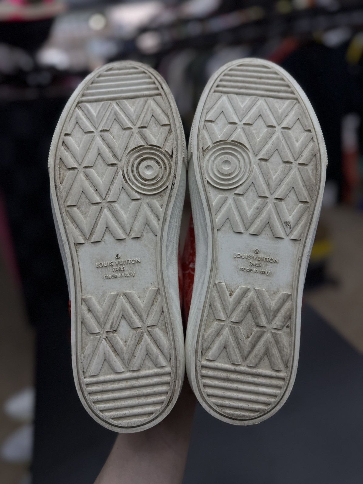 Louis Vuitton Louis Vuitton Red Bandanna Low Top Sneakers 8LV/9US Size US 9 / EU 42 - 15 Thumbnail