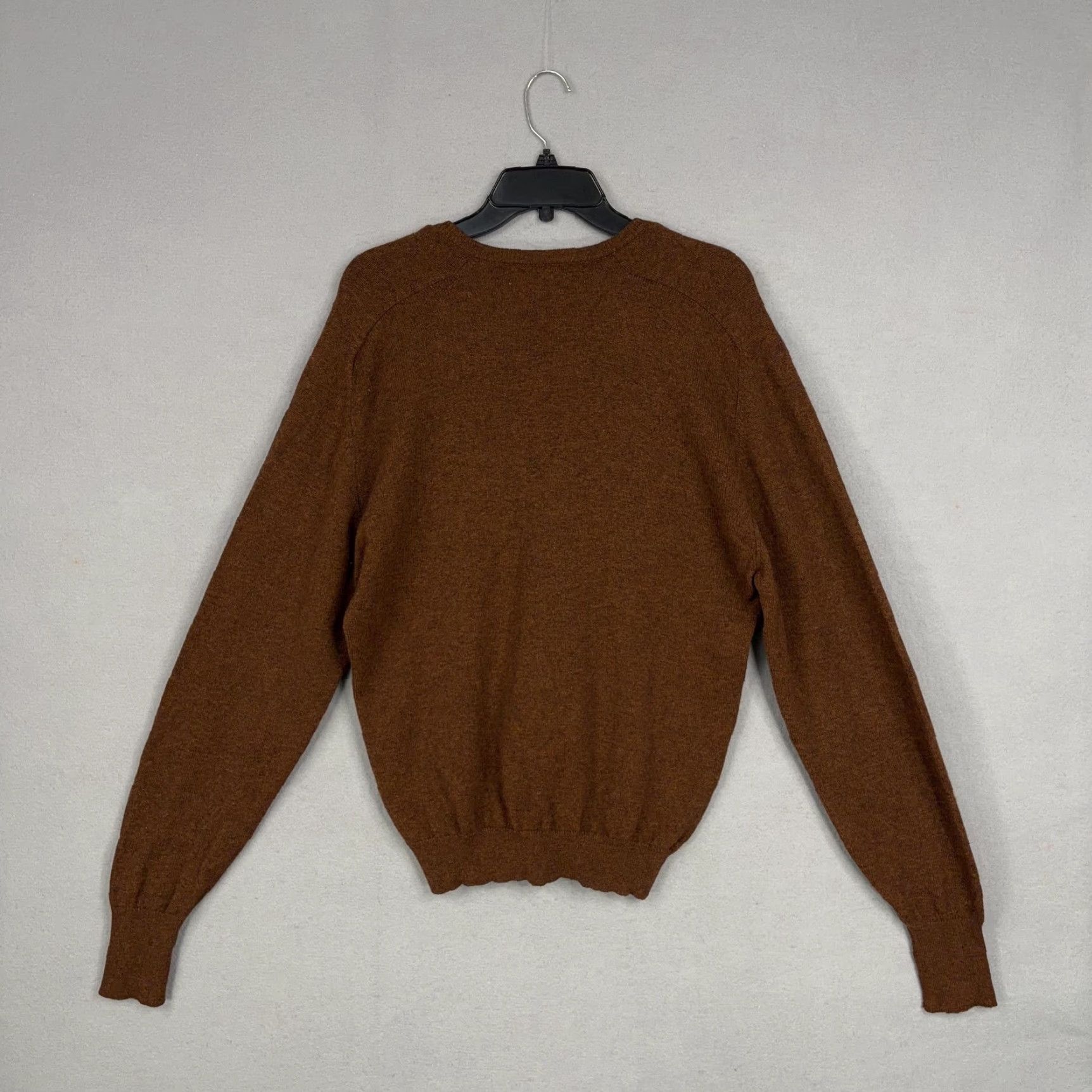 Vintage VINTAGE Peck & Peck Sweater Mens Small Brown Lambswool Scotland 70s Pullover V-Neck Knit Wool Classic Mens Size US S / EU 44-46 / 1 - 6 Thumbnail