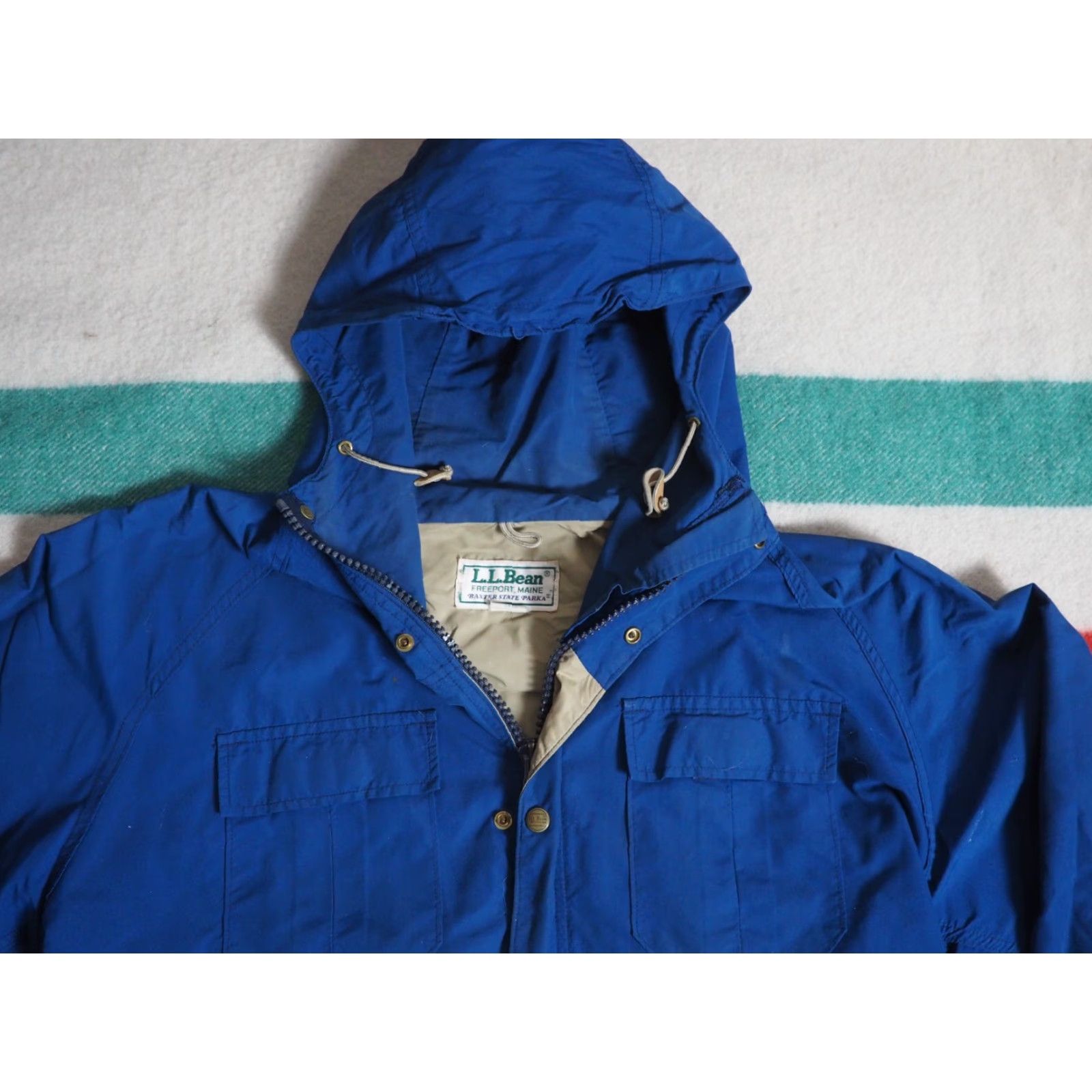 Vintage VTG 70s LL Bean Baxter State Parka Navy Blue Outdoor Shell Jacket Mens M USA Parka Nylon 70s Outdoor Mens M Blue LL Bean Jacket Parka Vintage Brown? Size US M / EU 48-50 / 2 - 3 Thumbnail